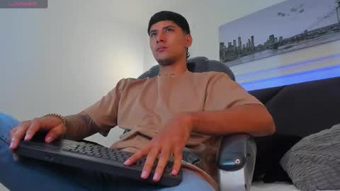 DAMIAN online show from 1, 2, 2026