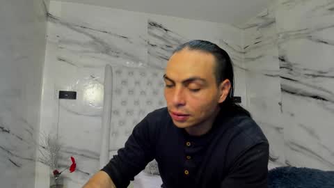 damian_and_tiana online show from 8, 3, 2025