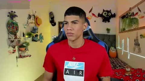 Damian online show from 12, 11, 2025