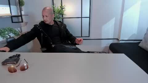 Damian  online show from 14, 7, 2026