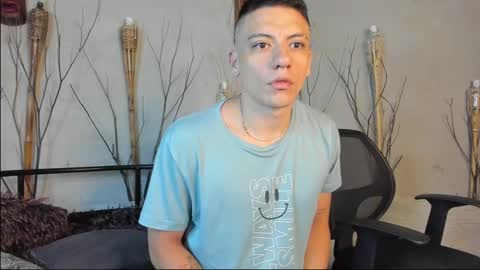 Damian Phill online show from 31, 12, 2024