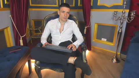Damian Phill online show from 15, 1, 2025