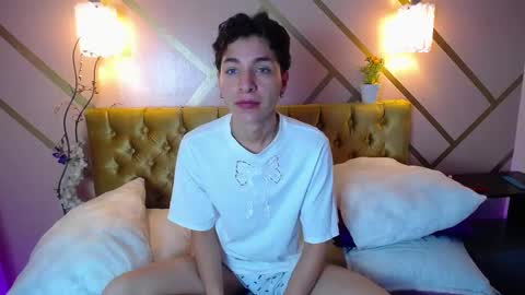 Damiian21  online show from 8, 2, 2025