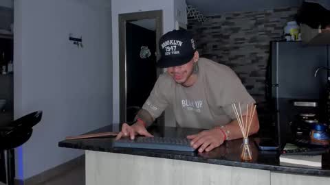 INSTAGRAM  DAMMIANMILLEROFICIAL online show from 8, 1, 2026