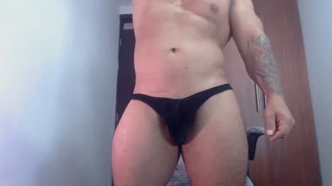 Snapshot of dammuscle chatting on 16, 6, 2026 dammuscle online show from 16, 6, 2026