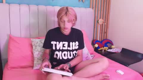 D A N online show from 15, 3, 2026