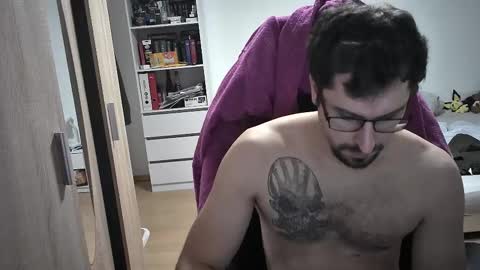 King Dan online show from 13, 2, 2025