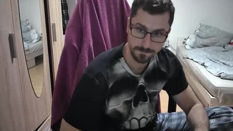 King Dan online show from 19, 10, 2025