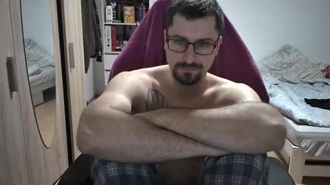 King Dan online show from 21, 10, 2025