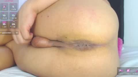 Snapshot of dana_moore_ chatting on 4, 3, 2025 danna online show from 4, 3, 2025