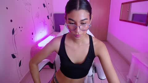 Snapshot of dana_paula chatting on 10, 1, 2025 dana_paula online show from 10, 1, 2025