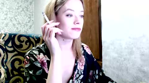 Dana SmileX online show from 10, 10, 2025