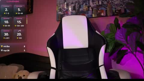 danaa_rouse online show from 12, 1, 2026