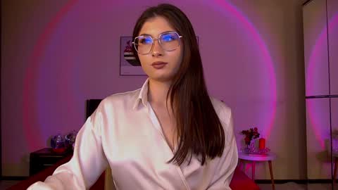 danabatler online show from 2, 2, 2025