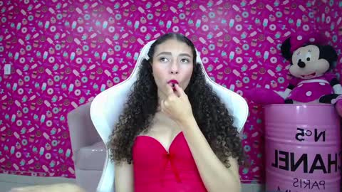 Danatella  online show from 21, 2, 2025
