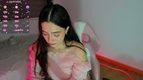 Snapshot of danay_01 chatting on 7, 10, 2025 danay_01 online show from 7, 10, 2025