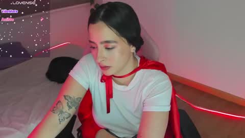 danay_01 online show from 31, 10, 2025