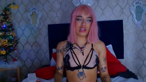 Snapshot of dandarkie chatting on 9, 12, 2024 Dan online show from 9, 12, 2024