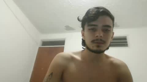 dani_42017 online show from 8, 1, 2025