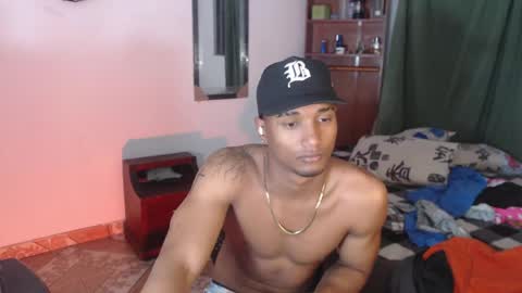 Snapshot of dani_brown19 chatting on 6, 5, 2026 dani_brown19 online show from 6, 5, 2026