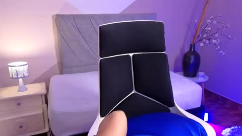Snapshot of dania22_ chatting on 23, 4, 2026 dania22_ online show from 23, 4, 2026