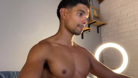 Snapshot of daniel0910s chatting on 20, 1, 2025 Daniel online show from 20, 1, 2025