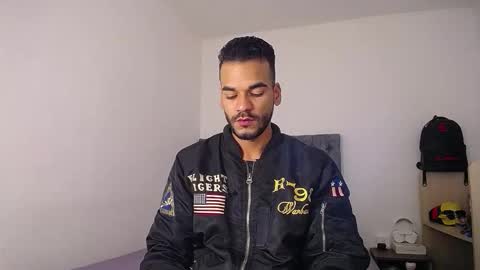 Snapshot of daniel_sherlock chatting on 2, 12, 2025 Daniel Sherlock online show from 2, 12, 2025