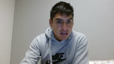 Snapshot of daniel_surfer chatting on 5, 1, 2025 Daniel  online show from 5, 1, 2025