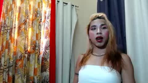 daniela_mondragon online show from 3, 2, 2026