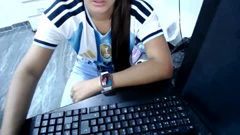 Snapshot of danielaa_foxx chatting on 20, 7, 2026 danielaa_foxx online show from 20, 7, 2026