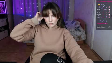 Daniela Cooper online show from 22, 11, 2025