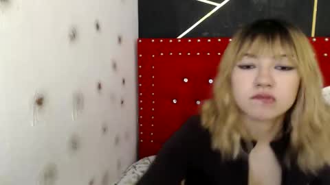 danielawidx online show from 15, 4, 2026