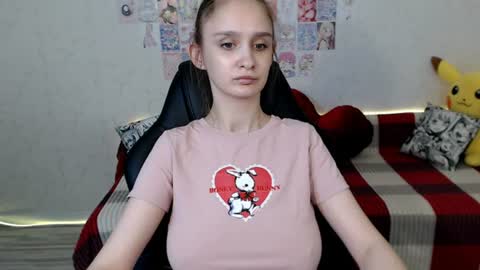 Snapshot of daniella_martin chatting on 17, 6, 2026 Daniella Martin online show from 17, 6, 2026