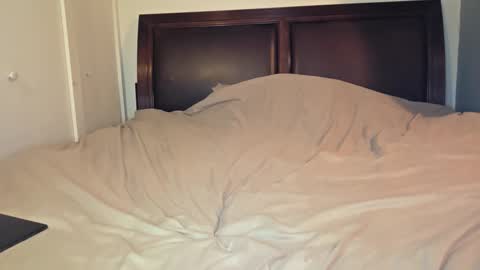 daniellbisous online show from 23, 9, 2025