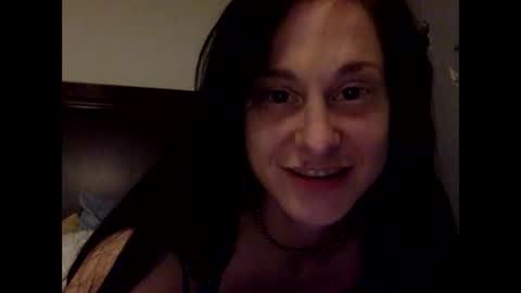 daniellbisous online show from 3, 6, 2026