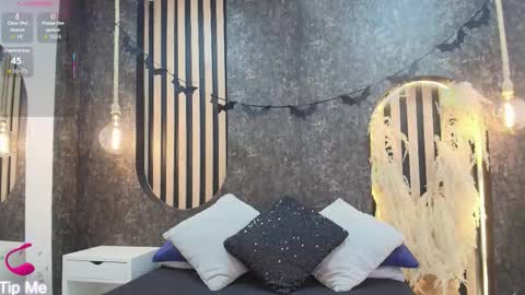 Snapshot of danielle_castillo chatting on 3, 3, 2026 danielle_castillo online show from 3, 3, 2026