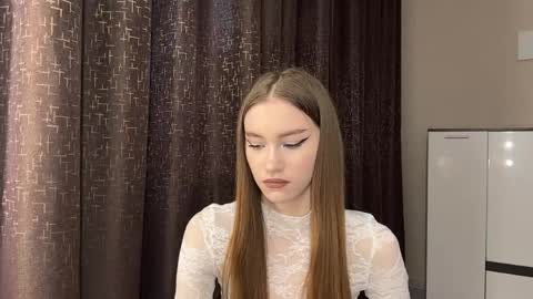 Trisha wanna play  Meow online show from 29, 4, 2026