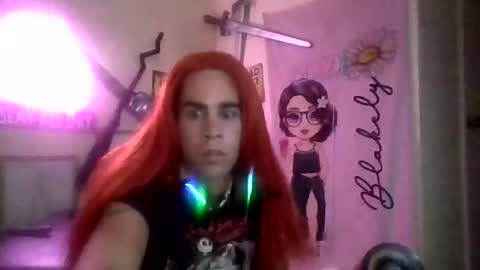 Snapshot of danielleravynn chatting on 5, 5, 2026 Danielle Raven online show from 5, 5, 2026