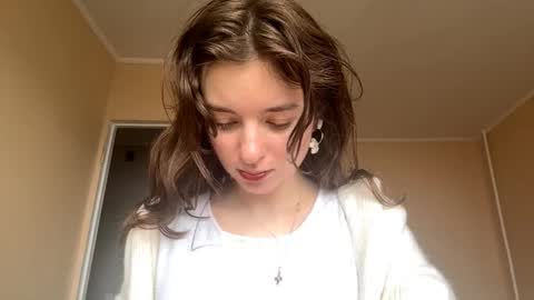 Mia online show from 6, 11, 2025