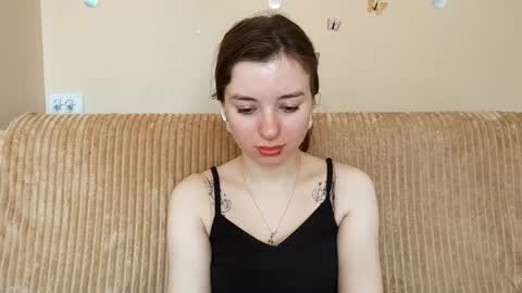 Snapshot of daniellevaulet chatting on 9, 6, 2026 Mia online show from 9, 6, 2026