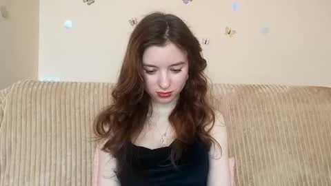 Snapshot of daniellevaulet chatting on 13, 7, 2026 Mia online show from 13, 7, 2026