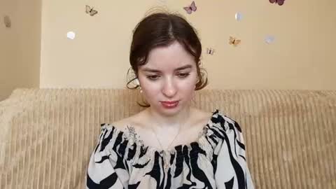 Snapshot of daniellevaulet chatting on 18, 7, 2026 Mia online show from 18, 7, 2026