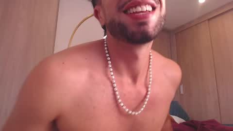 Snapshot of danielsantosbubleaz chatting on 16, 5, 2026 Daniel Santos online show from 16, 5, 2026