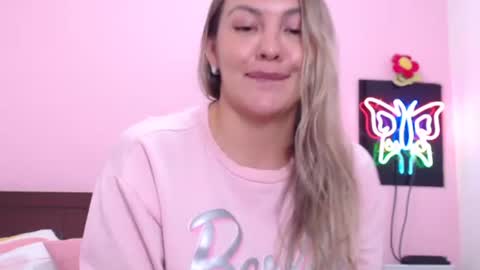 K A R O L online show from 15, 12, 2024