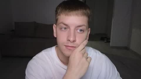 Snapshot of danila_trezzini chatting on 25, 6, 2026 danila online show from 25, 6, 2026