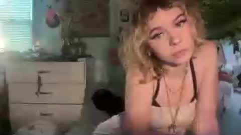 Snapshot of danilovexoxo chatting on 5, 7, 2026 danilovexoxo online show from 5, 7, 2026