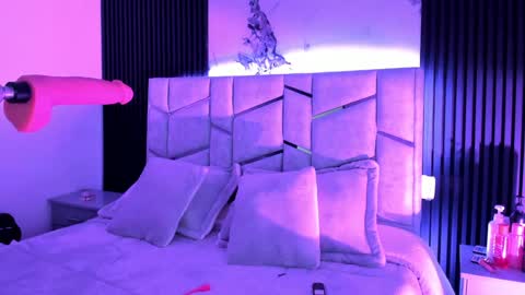 Snapshot of daniphoenixx chatting on 28, 12, 2024 Dani Phonenix online show from 28, 12, 2024