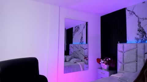 Snapshot of daniphoenixx chatting on 10, 10, 2025 Dani Phonenix online show from 10, 10, 2025