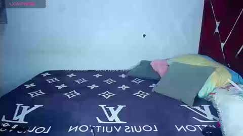 danisabrownn online show from 17, 9, 2025