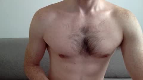 Snapshot of danishguysdicks chatting on 30, 9, 2025 Buzzy online show from 30, 9, 2025